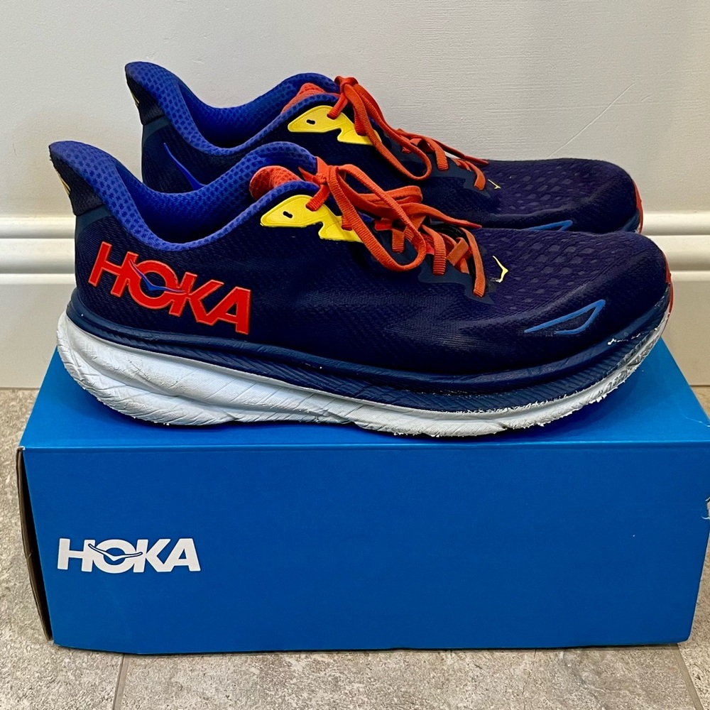 Hoka Clifton 9 Men’s Running Athletic Shoes size 12